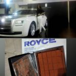 Payal Ghosh Instagram - Abhi #roycechocolate hai mere pass 😂😂 #roycechocolate #rollsroyce ,#black #girlmagic #love 🖤🖤 #royceghanabitter 🖤🖤