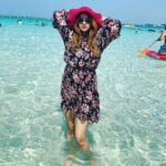 Payal Ghosh Instagram - A day on the beach 😍🖤🥳🫢 #coralisland #beachvibes #payalghosh #thailand #pattaya Coral Island Pattaya