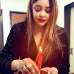 Payal Ghosh Instagram - "Hope smiles from the threshold of the year to come, whispering 'It will be happier.'" #happynewyear #happynewyear2023 🖤🧿