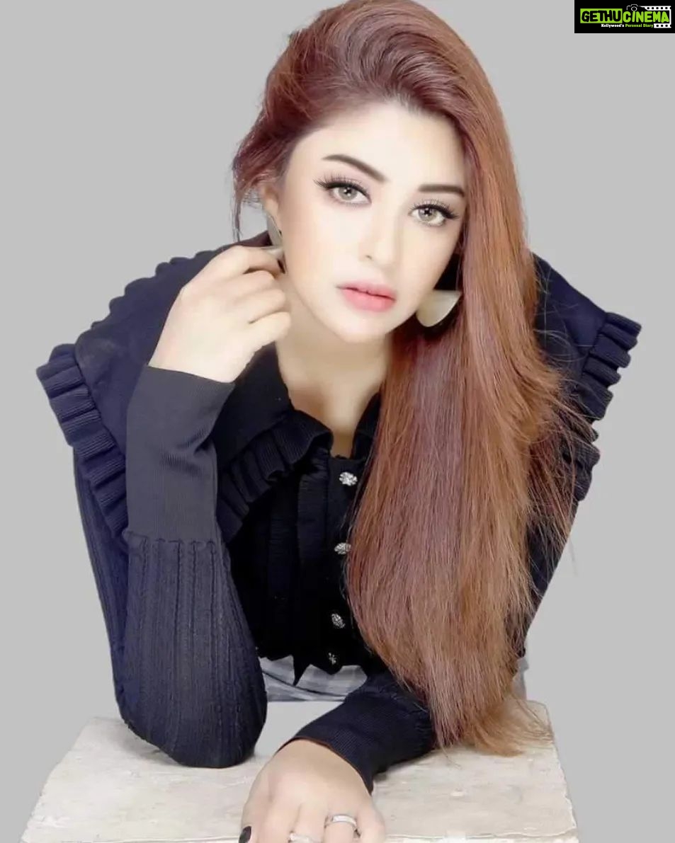 Payal Ghosh Instagram - 🖤 #melovingme #love #loveyoureself #behappy  #keepsmiling 🤗 - Gethu Cinema