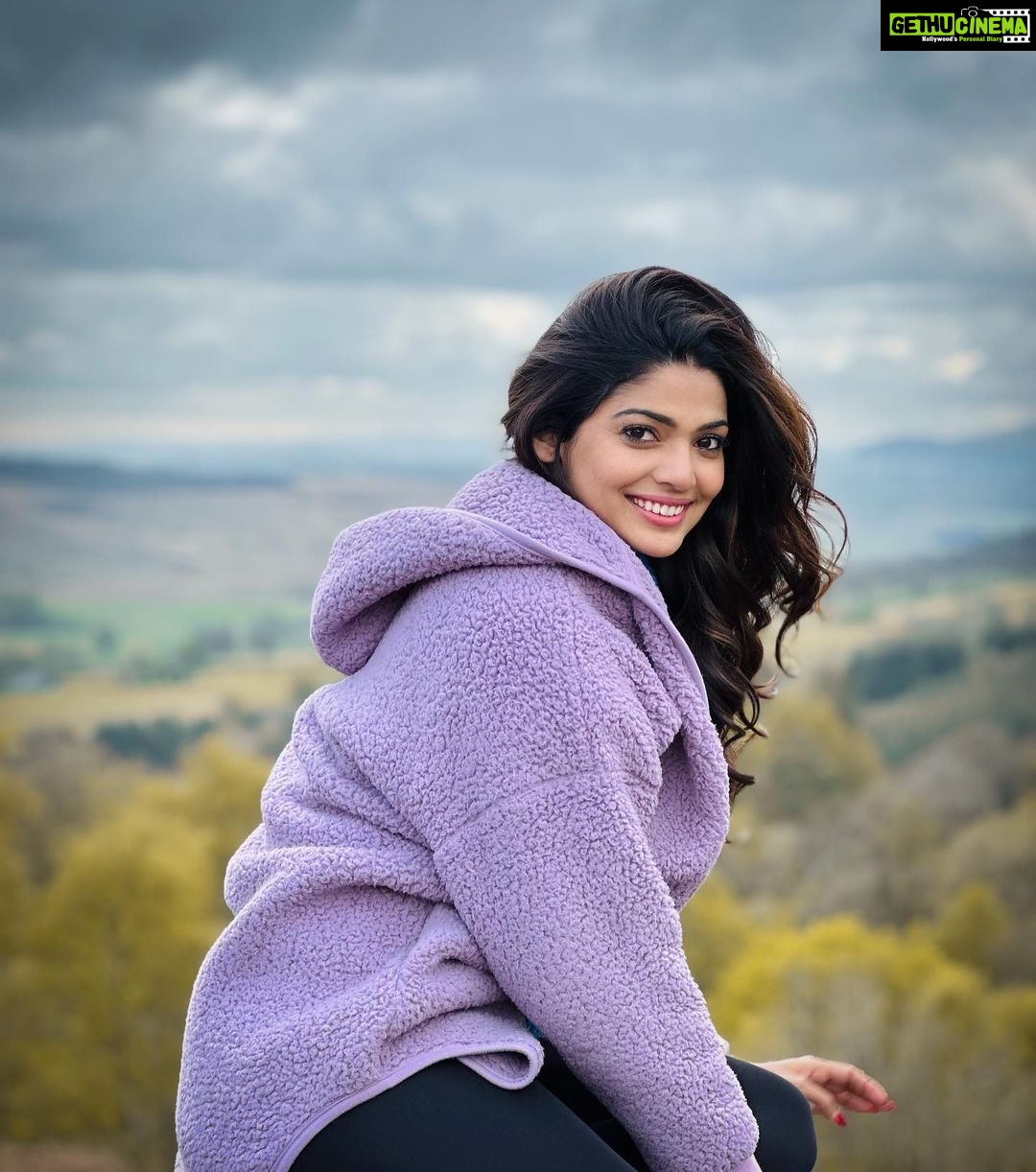 Pooja Sawant Instagram - Purpleness 💜 Inverness, Scotland, UK