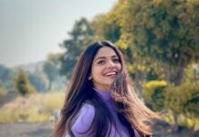 Pooja Sawant Instagram - 💜💜💜