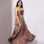 Pooja Sawant Instagram - For the music launch of ‘Chal ab wahan’ Outfit by @miraya_by_pooja_khosla Jewellery @the_jewel_gallery Styled by @shalmalee_t Shot by @shruu_t Make up @vrushti_harkare