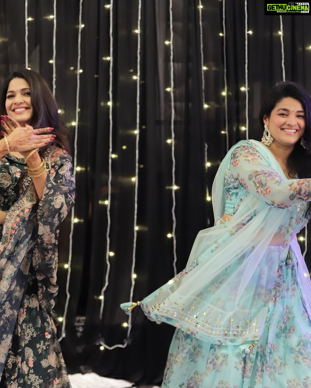 Pooja Sawant Instagram - Never ending celebrations 🧿 🌸💫 Pics by @romo_clicks