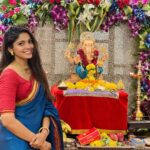 Pooja Sawant Instagram - आम्हावर राहो तुझी कृपा सावली तूच बाप, बंधू सखा तूच माउली 🌺
