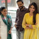 Pooja Sawant Instagram - आई जगदंबेच्या आशीर्वादाने आणि प्रेक्षकांच्या प्रेमामुळे सिनेमा घेतोय नवी भरारी …. दगडी चाळ २