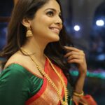 Pooja Sawant Instagram - 💫 Jewellery by @kalyanjewellers_official Make up @vrushti_harkare Shot by @romo_clicks