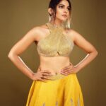 Pooja Sawant Instagram - 🌻 Styled by @trushala_nayak Outfit by @rajgharana.rg Pictures by @shruu_t Make up @muabyshailesh Hair @makeupandhair_by_anita