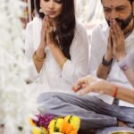 Pooja Sawant Instagram - दगडी चाळ २ आम्ही येतोय प्रेक्षकांच्या भेटीला १९ ऑगस्टला... जय शंभु नारायण! #DaagdiChaawl2 #दगडीचाळ२ #दगडीचाळ२Trailer #DaagdiChaawl2Trailer #DaagdiChaawlOn19August #MangalMurtiFilms #SangeetaAhirMoviez Produced by - @sangeetaahirofficial Directed by - @chandrakantkanse Dialogues - @sanjay_jamkhandi