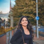 Pooja Sawant Instagram - Allow yourself to evolve 🌸 upgrade your standards , mindset and most importantly your discipline ✨ London, Unιted Kingdom