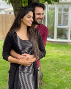 Pooja Sawant Instagram - Stepping together into a new adventure 🌸 CONGRATULATIONS to us ♥️