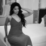 Pooja Sawant Instagram - 🖤