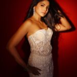 Pooja Sawant Instagram - 🌟✨ Outfit by @majesticbyjapnah Styled by @trushala_nayak MUA @muabyshailesh Jewellery @style_sparkler Pics by @shruu_t