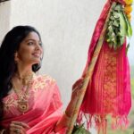 Pooja Sawant Instagram - गुढीपाडवा व मराठी नुतन वर्षाच्या शुभेच्छा 🌸 @kalyanjewellers_official 🌟✨