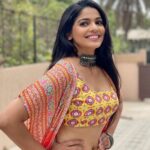 Pooja Sawant Instagram - Well …It’s official to say ‘hello summer‘ ☀️ Outfit by @theboozybutton Styled by @trushala_nayak Make up @vrushti4260
