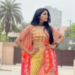 Pooja Sawant Instagram - Well …It’s official to say ‘hello summer‘ ☀️ Outfit by @theboozybutton Styled by @trushala_nayak Make up @vrushti4260
