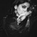 Pooja Sawant Instagram - Self-love is a shield 🖤 wear it well Jewellery by @kalyanjewellers_official Styled by @prachethestylist 💄 @vrushti_harkare 📸 @shruu_t