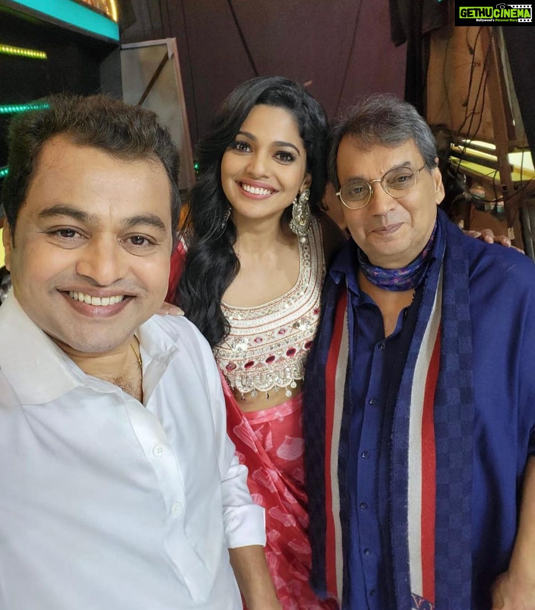 Pooja Sawant Instagram - As vijeta is releasing today ..watch us in ‘महाराष्ट्राची हास्यजत्रा’ tonight and tomorrow at 9 pm on @sonymarathi
