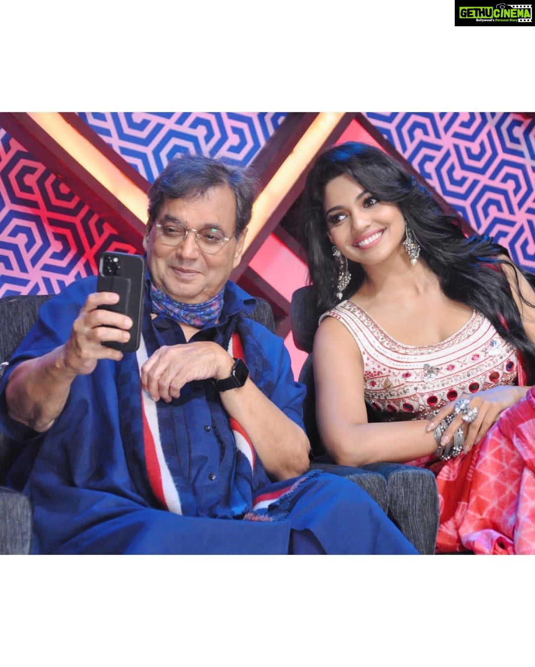 Pooja Sawant Instagram - As vijeta is releasing today ..watch us in ‘महाराष्ट्राची हास्यजत्रा’ tonight and tomorrow at 9 pm on @sonymarathi