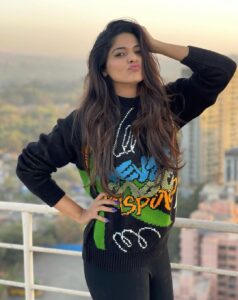 Pooja Sawant Instagram - January baby ✨💕

मकर संक्रांतीच्या हार्दिक शुभेच्छा 🖤