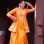Pooja Sawant Instagram - When you attend any punjabi wedding 💕💫 Outfit by @rarstudio_official Styled by @trushala_nayak Make up @muabyshailesh Hair @makeupandhair_by_anita