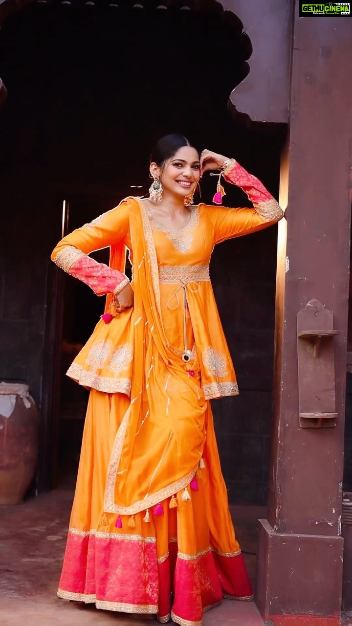 Pooja Sawant Instagram - When you attend any punjabi wedding 💕💫 Outfit by @rarstudio_official Styled by @trushala_nayak Make up @muabyshailesh Hair @makeupandhair_by_anita
