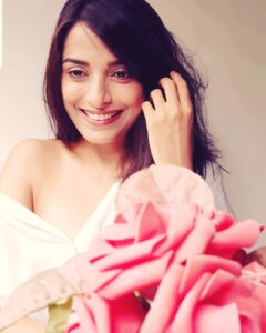 Pooja Sharma Instagram - Sometimes there is nothing to say ...😊❤