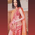 Pooja Sharma Instagram – When she could not tell the real from the reflection ! Yagyasaini 💥Draupadi 
#draupadi #looktest #yagyasaini #mahabharat