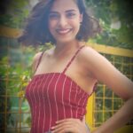 Pooja Sharma Instagram - Yes the mane has been cropped 💇‍♀️ #shorthairdontcare #nofuss #tookayear 📸 @ayanasharma.14 (my favourite photographer ❤)