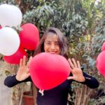 Pooja Sharma Instagram - When is the day of love ❤...EVERYDAY, she said. Thanking u all today for the incessant stream of love flowing from you guys to me ❤...the love is mutual I insist. ❤💖💗💓💞💕❣❤🧡💛💚💙💜💟