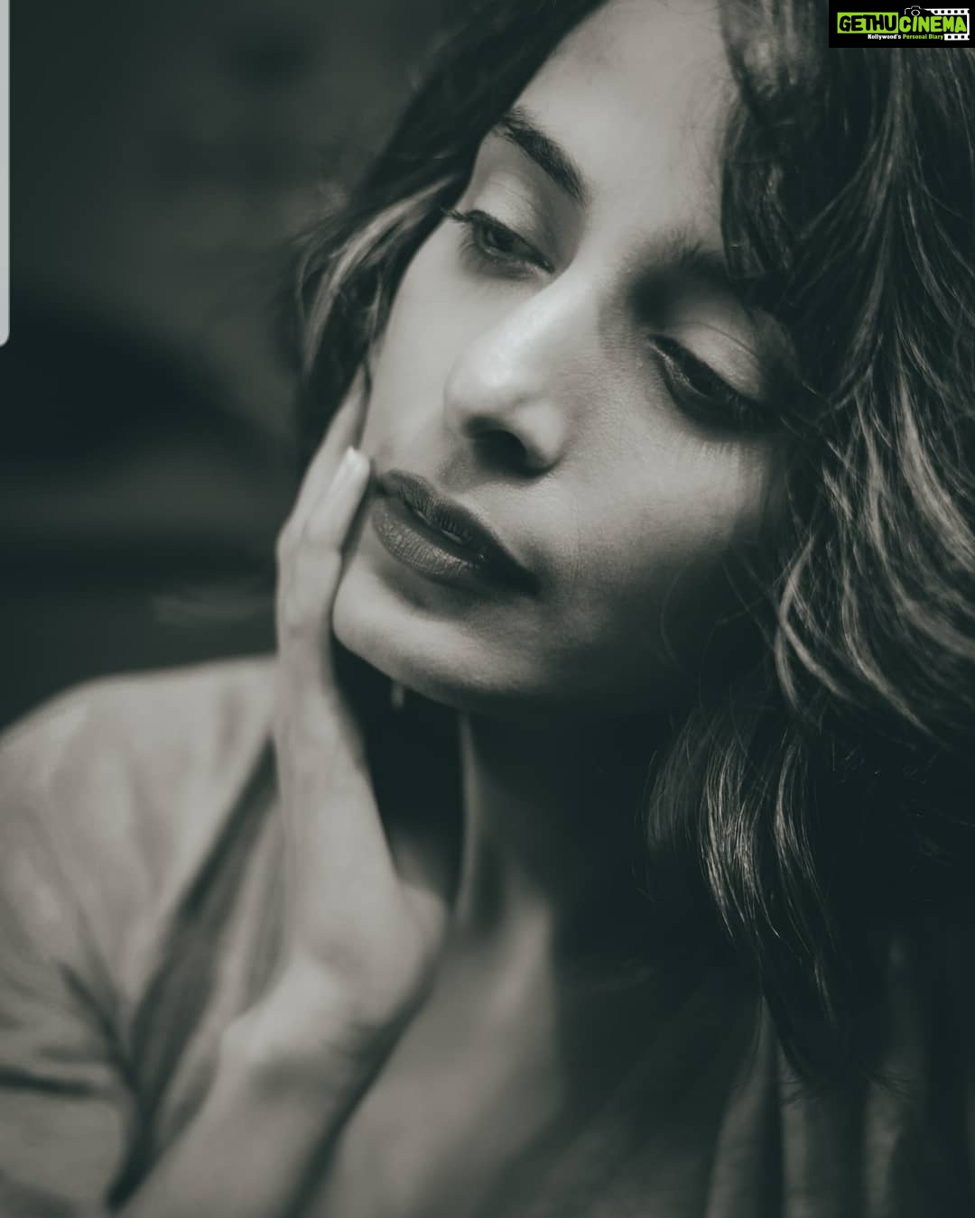 Pooja Sharma Instagram - Old world charm 💮