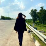 Pooja Sharma Instagram - ...but the beauty is in the walking. We are betrayed by destinations... 💞
