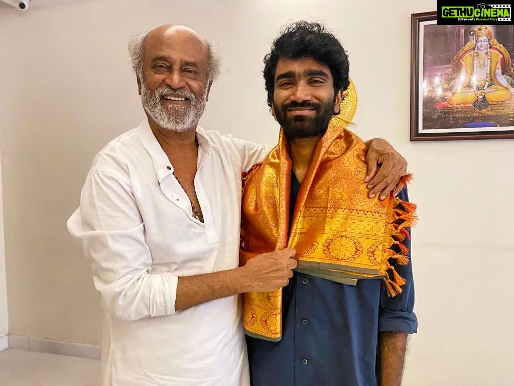 Pradeep Ranganathan Instagram - What more can I ask for ? It was like to be near a sun . So warm . The tight hug , those eyes , the laugh , the style and the love . What a personality . SUPERSTAR @rajinikanth saw #LoveToday and wished me ❤️ Will never forget the words you said sir ❤️ @archanakalpathi @agsentertainment #KalpathiSAghoram @aishwaryakalpathi #PradeepRanganathan @itsyuvan #PR