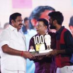 Pradeep Ranganathan Instagram - 100 Days of #Comali Happy to get the award from the Chief Minister of Tamilnadu . Comali team is happy to achieve this feat after a long time :) Thankyou @dr.isharik.ganesh sir #JayamRavi sir . @aarti.ravi @hiphoptamizha @jeeva.jpg @kajalaggarwalofficial @samyuktha_hegde @shivashahra_official @ananthi_rj @vksara