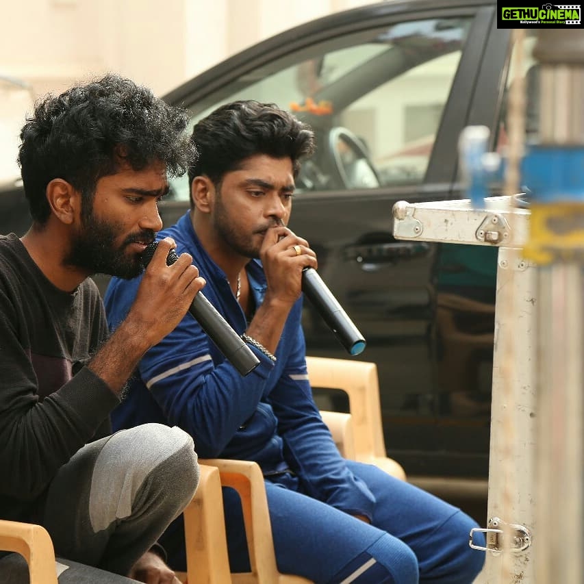 Pradeep Ranganathan Instagram - Happy working with @iamsandy_off :) #JayamRavi24