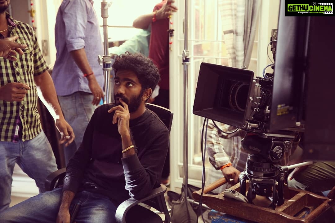 Pradeep Ranganathan Instagram - Finger licking good :P