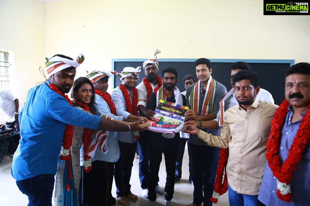 Pradeep Ranganathan Instagram - JayamRavi24 POOJAI :)