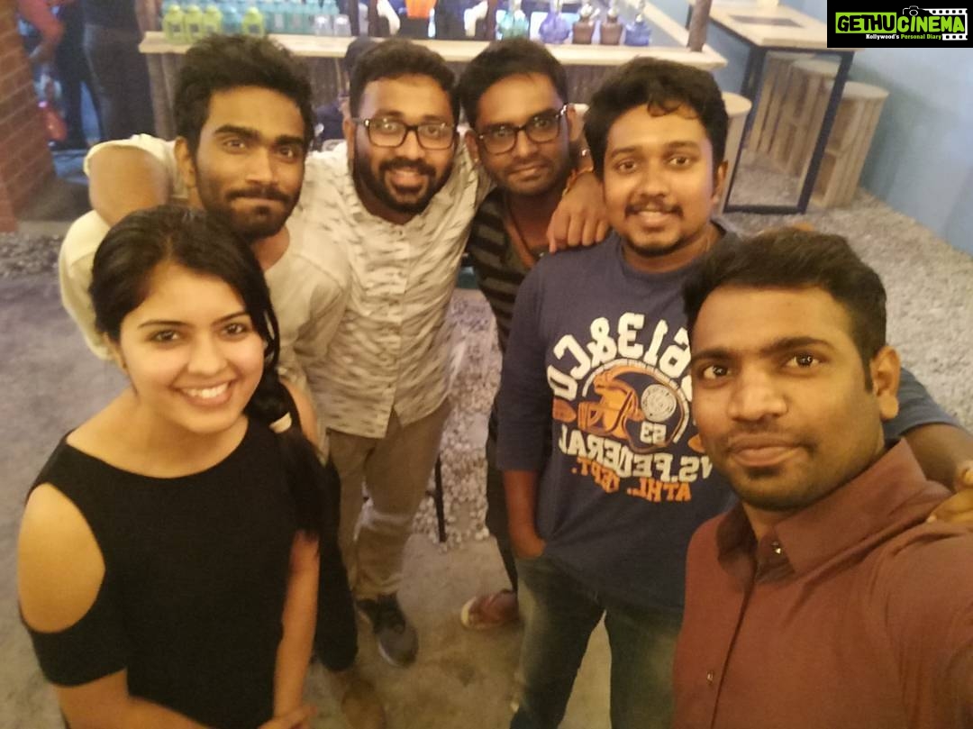 Pradeep Ranganathan Instagram - Best hangout place in town #hookah #Food #Ambience Turbulence - The Madras Poga Factory