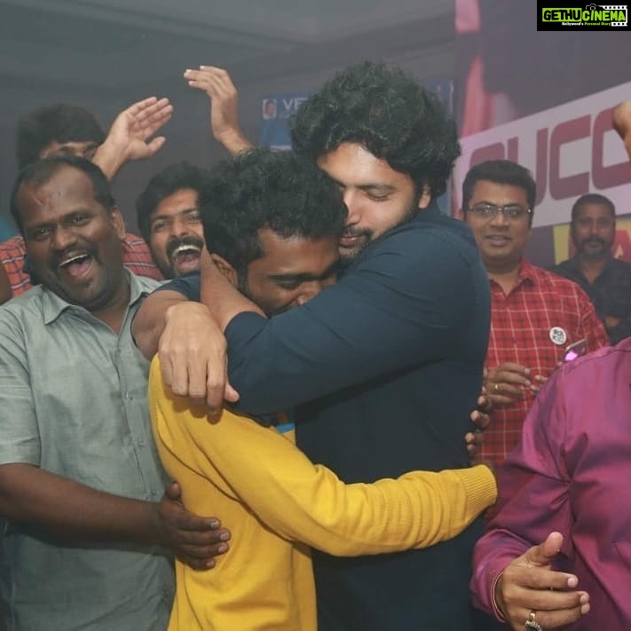 Pradeep Ranganathan - 76.5K Likes - What more can I ask for ❤❤❤❤❤ He took care of me like his son ❤❤❤❤❤ Happyyyyyyyyyyyyyyyyyyyyyyy ❤❤❤❤❤❤❤❤
@aarti.ravi
#Comali