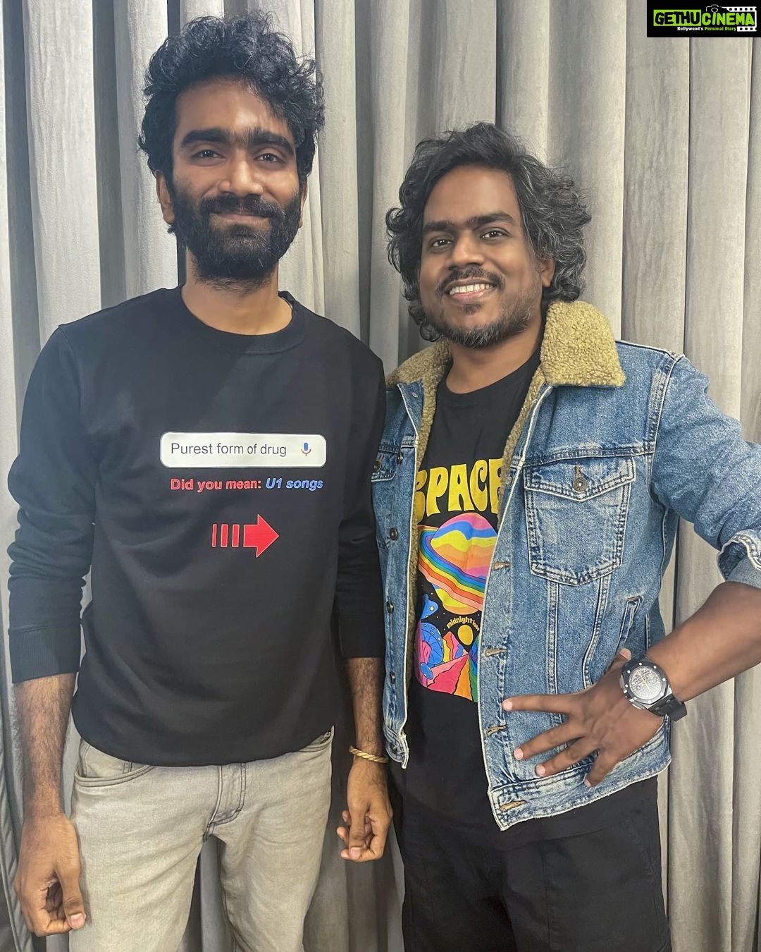 Pradeep Ranganathan - 64.8K Likes - Did I even imagine I would work with the legend @itsyuvan when I was hearing Paiyaa songs on repeat during my school days . Anything can happen in life .
-@Ags_production #Production22
@agscinemas @archanakalpathi @aishkalpathi @onlynikil