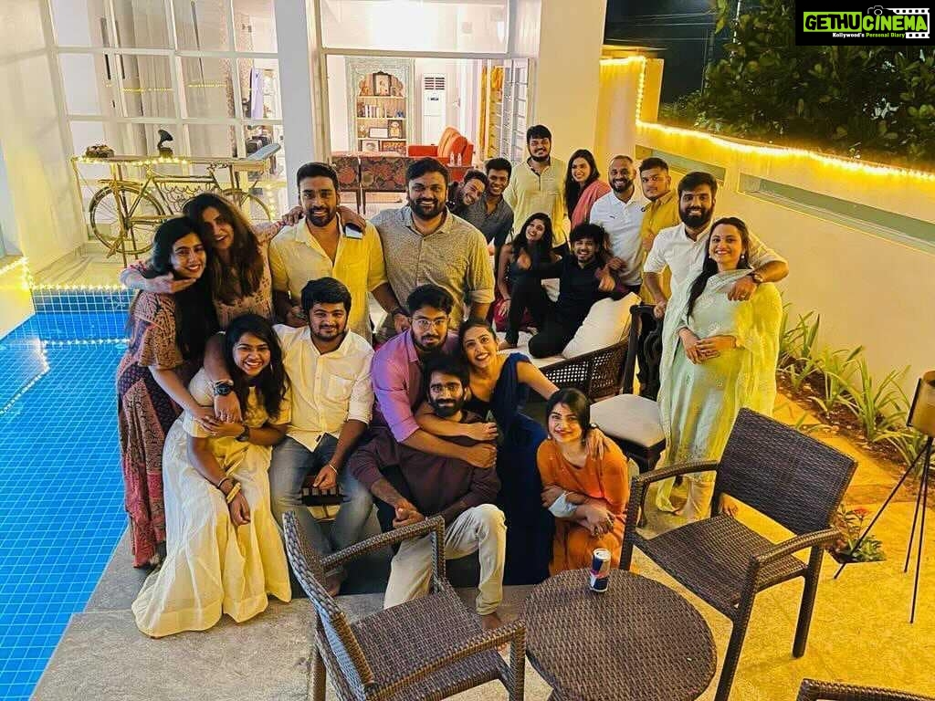 Pradeep Ranganathan Instagram - Friends who became family ❤️☺️ Dilwale Diwali 2021