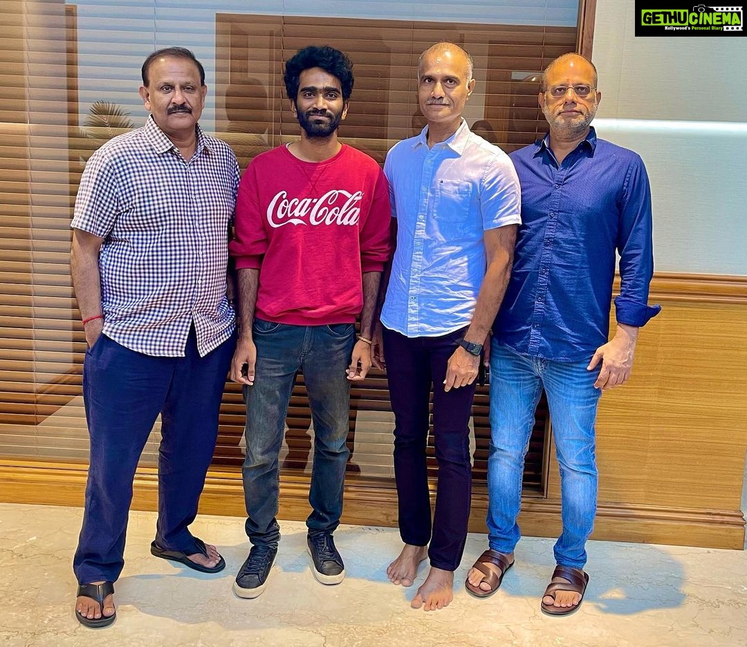 Pradeep Ranganathan Instagram - Its the first time prestigious @Ags_production is introducing a male lead & im very happy that its me . Get ready guys , your gona enjoy it . Thankyou #KalpathiAghoram #KalpathiGanesh #KalpathySuresh @archanakalpathi @aishkalpathi @onlynikil @venkatmanickam5 #PR2 #Ags22
