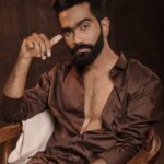 Pradeep Ranganathan Instagram - All credits to the team ☺️ Photography @gk_.photography._ Designer @_shaik_shaik_ Makeup @vaishusmakeuprevamp Assis :@_dhinesh_siva_ Retouch @siva_retouch Hair @s_h_a_r_a_n_s_t_y_l_i_s_t