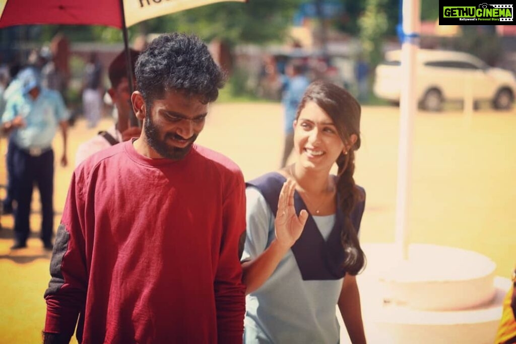 Pradeep Ranganathan Instagram - Happyy bdayy to my first heroine and my first friend in the industry ❤❤ @samyuktha_hegde . A lot of sweet memories with you .. Which I couldn't put it in words but I hope u feel the same :) The aura you bring when you are around is sooo Samyuktaa hegdeeeishhh😄😄 (I couldn't find an adjective :P ) Wishing you a suuperb year and a peaceful life ahead ❤☺