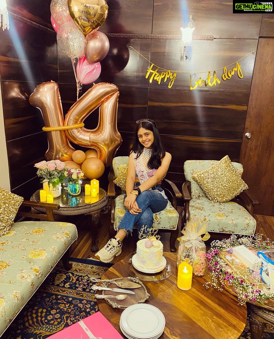 Pranutan Bahl Instagram - happy birthday my forever soulmate.. the coolest, super talented and my whole fulll heart 🥺♥️ Just be you always my baby (but try ragging me a bit less 😒🙄) You and I, me and you.. nothing like sisters ♾️🧿 P.S- don’t talk to boys (ever)🤨🤪