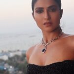 Pranutan Bahl Instagram – it’s always the eyes ☀️🧡