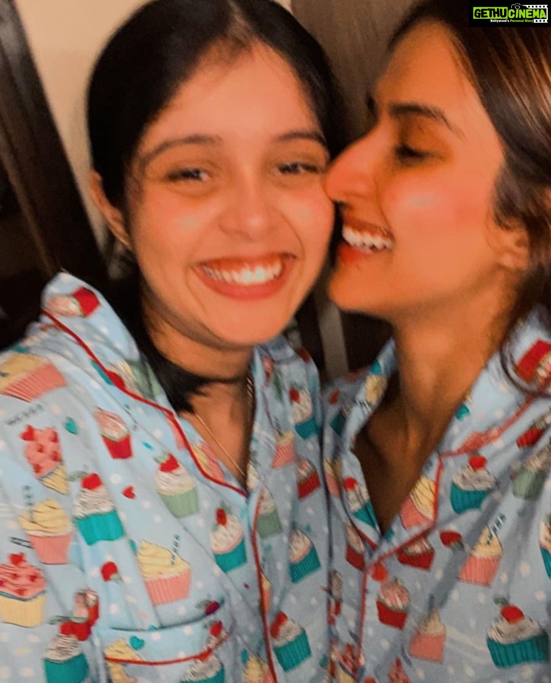 Pranutan Bahl Instagram - happy birthday my forever soulmate.. the coolest, super talented and my whole fulll heart 🥺♥️ Just be you always my baby (but try ragging me a bit less 😒🙄) You and I, me and you.. nothing like sisters ♾️🧿 P.S- don’t talk to boys (ever)🤨🤪