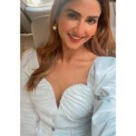Pranutan Bahl Instagram - some of my recent fav pictures 🌻 fun fact: last one is the best