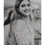 Pranutan Bahl Instagram - win by a (s)mile ☀️