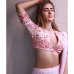 Pranutan Bahl Instagram - 🍧